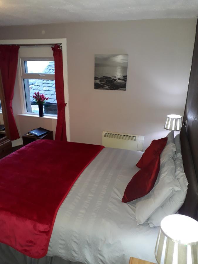 Ben Lawers Hotel ภายนอก รูปภาพ
