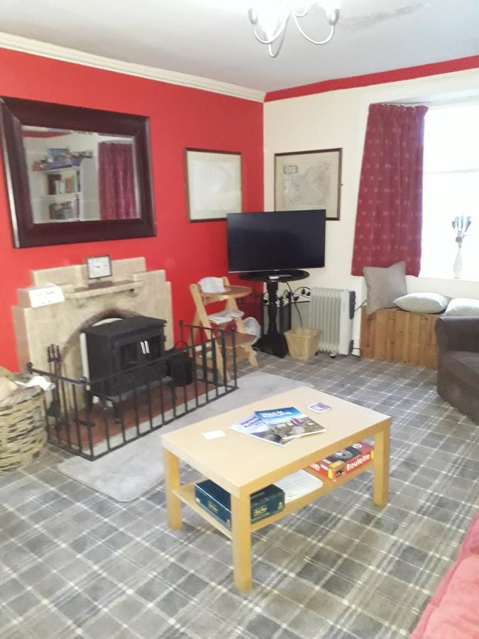 Ben Lawers Hotel ภายนอก รูปภาพ